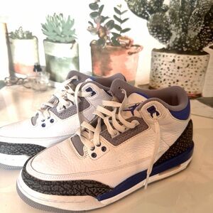 Nike Kids White and Blue Sneakers